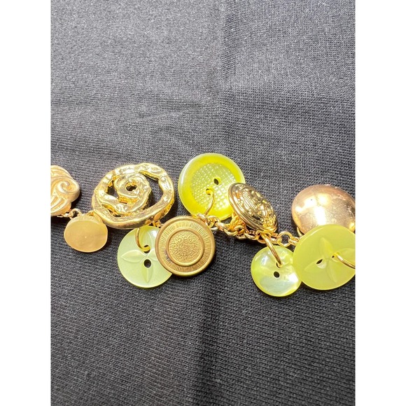 Vintage Button Charm Bracelet: Yellow & Gold Buttons With Gold Chain - 8 Inch - Picture 7 of 9